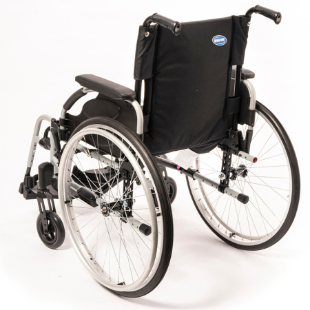 Инвалидное кресло-коляска Invacare Action 2ng Инвалидное кресло-коляска Invacare Action 2ng