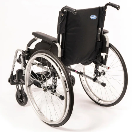 Инвалидное кресло-коляска Invacare Action 2ng