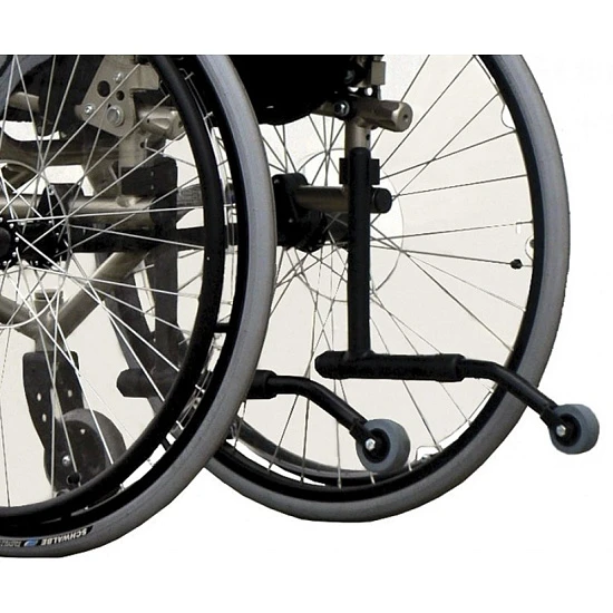 Кресло-коляска активная (спортивная) механическая с приводом от обода колеса Vermeiren Sagitta