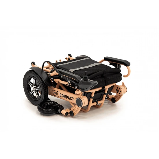 Кресло-коляска с электроприводом MET Compact 35