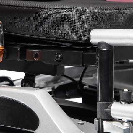 Коляска инвалидная с электроприводом ORTONICA Pulse 310