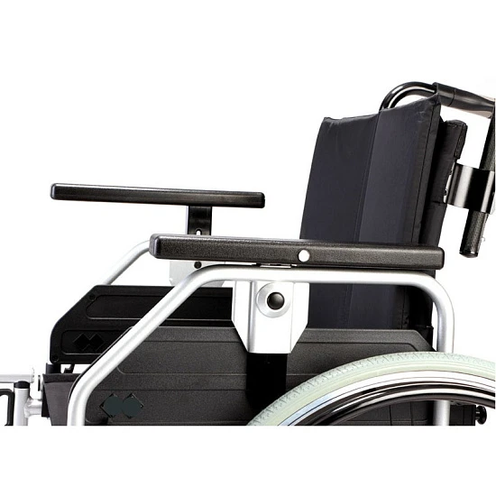 Инвалидная кресло-коляска Pyro Start Plus LY-170-1331