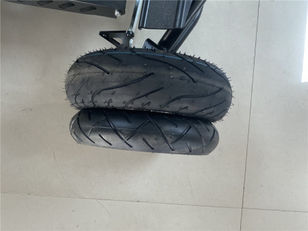 Трицикл GreenCamel Кольт 801 FAT (36V 15,6Ah 2x400W) кресло