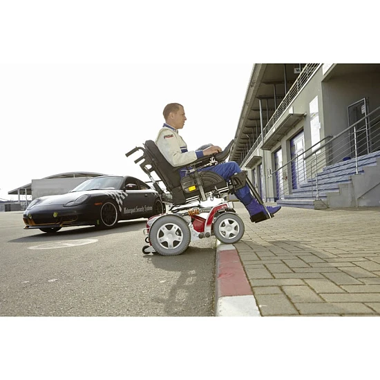 Инвалидная коляска с электроприводом Invacare Storm 4