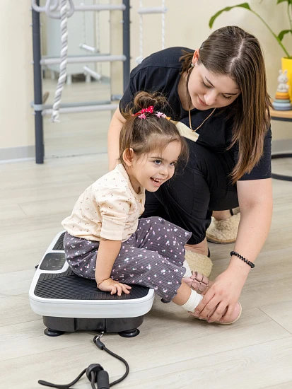 Виброплатформа реабилитационная для детей с ДЦП VitaMove V04