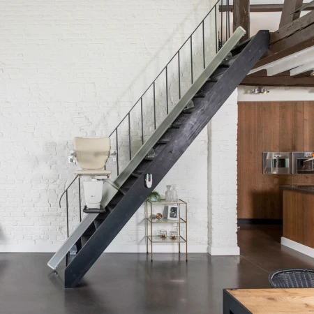 Подъемник для инвалидов HANDICARE 1100