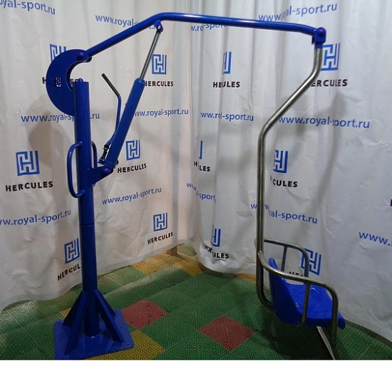 Гидравлический подъемник-лифт для бассейна с низким бортом