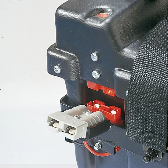 Кресло-коляска с электроприводом складная Meyra 9.500 Clou