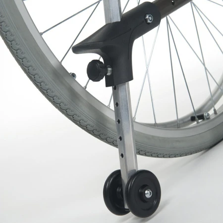 Кресло-коляска инвалидное механическое Vermeiren V100