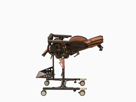 Кресло-коляска с ручным приводом для детей инвалидов комнатная «Орион средняя»