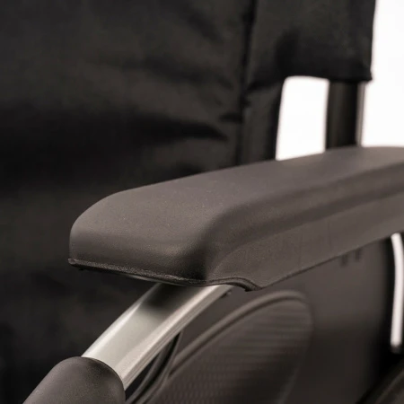 Инвалидное кресло-коляска Invacare Action 2ng