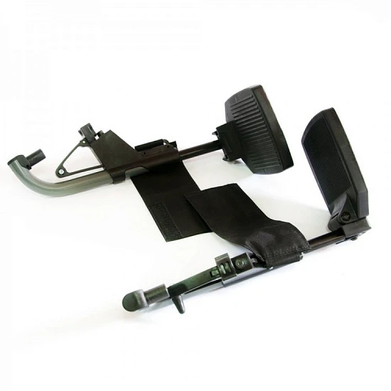 Инвалидное кресло-коляска алюминиевая Мега-Оптим Fs 957 Lq