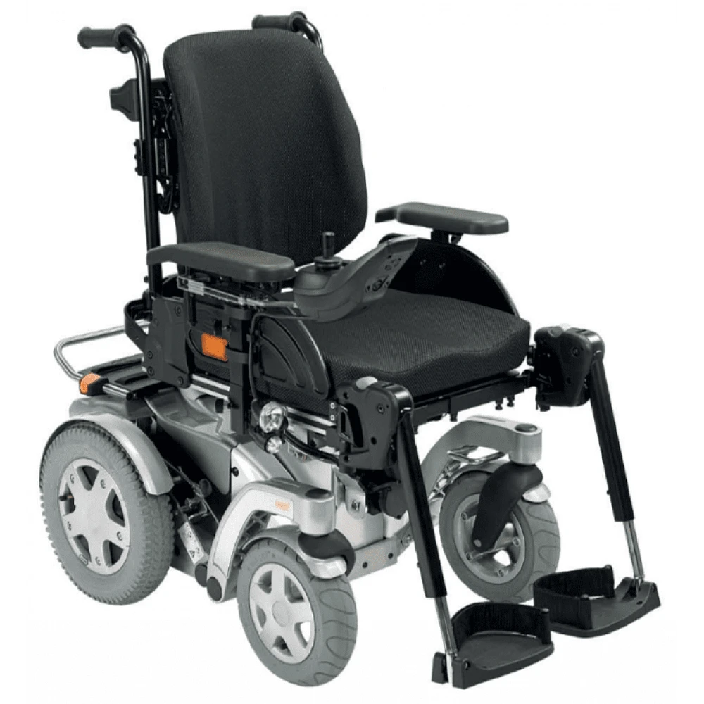 Инвалидная коляска с электроприводом Invacare Storm 4