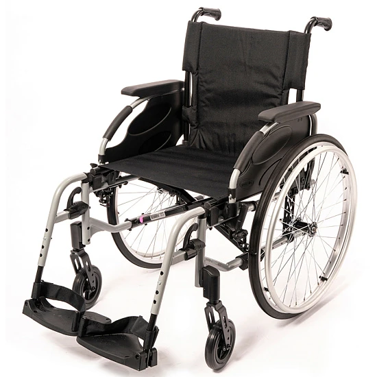 Инвалидное кресло-коляска Invacare Action 2ng