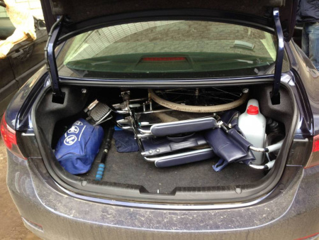 Автомобильный подъемник для инвалидов. Крепление на петли