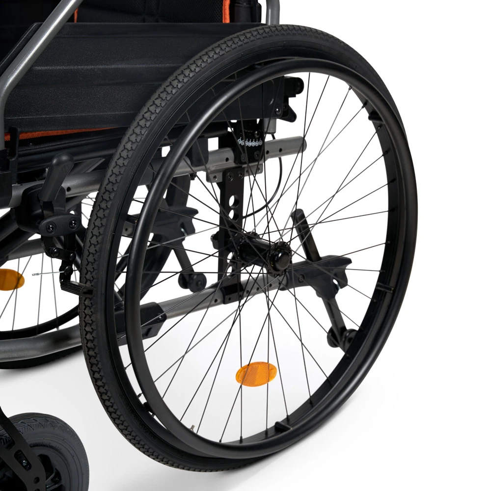 Кресло-коляска Армед 4000-1 (Пневматические, 480 мм)