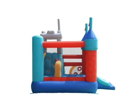 Большой надувной батут "Цитадель 13 в 1"