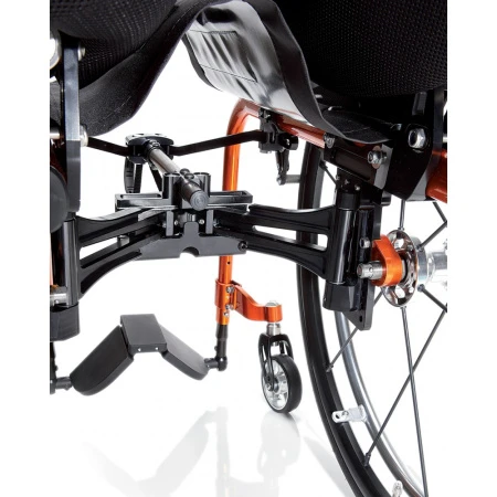 Кресло-коляска с ручным приводом активного типа Progeo Ego