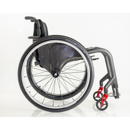 Кресло-коляска с ручным приводом активного типа Progeo Joker Carbon Кресло-коляска с ручным приводом активного типа Progeo Joker Carbon