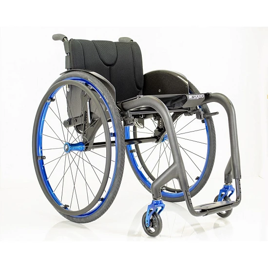 Кресло-коляска с ручным приводом активного типа Progeo Joker Carbon