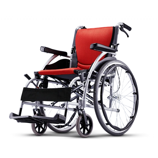 Кресло-коляска с ручным приводом Karma Ergo 105