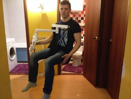 Подъёмник для инвалидов в туалет