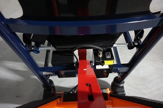 Гусеничный электроподъемник облегченный