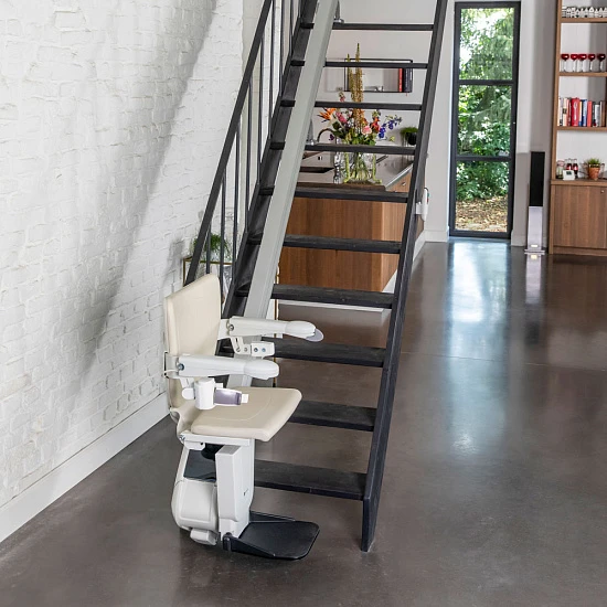 Подъемник для инвалидов HANDICARE 1100