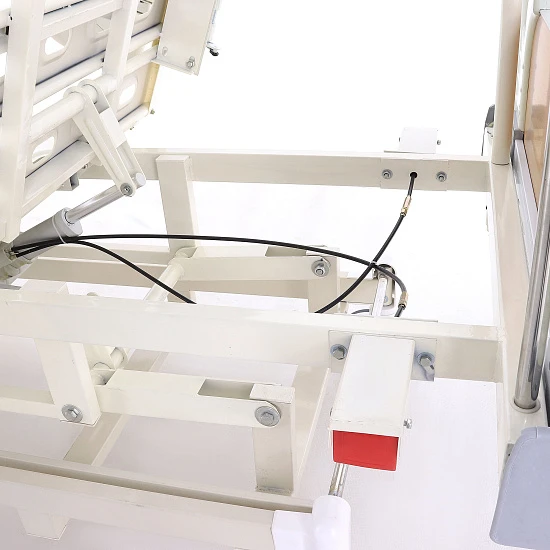 Кровать реанимационная электрическая Med-Mos DB-3 (5 функций) (МЕ-4019Н-00) с выдвижным ложементом и ростоматом