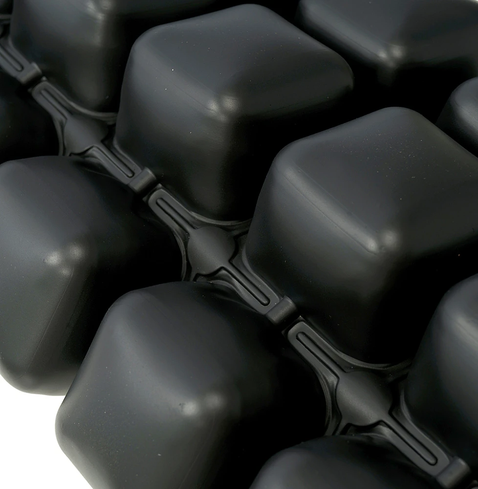 Подушка Barry Tile
