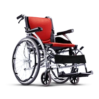 Кресло-коляска с ручным приводом Karma Ergo 105