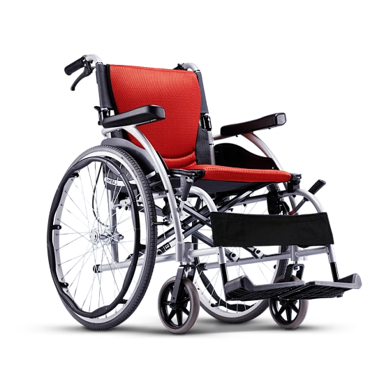 Кресло-коляска с ручным приводом Karma Ergo 105