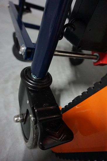 Гусеничный электроподъемник облегченный