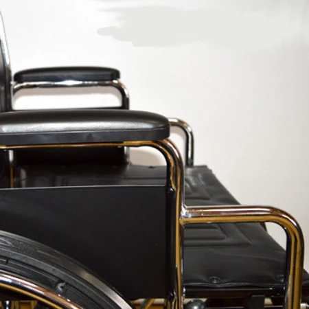 Кресло-коляска инвалидная механическая Модель 711 AE-51 (56, 61) (кож. зам.)