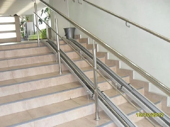 Пандус телескопический 2-х секционный (215 см) LY-6105-2-215