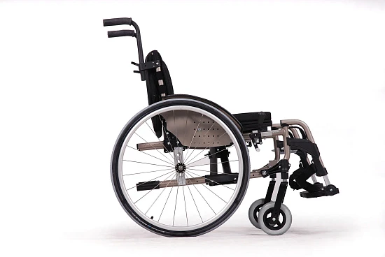 Инвалидная кресло-коляска Vermeiren Active V300