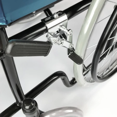 Кресло-коляска инвалидная с принадлежностями, вариант исполнения LY-250-100