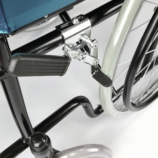 Кресло-коляска инвалидная с принадлежностями, вариант исполнения LY-250-100