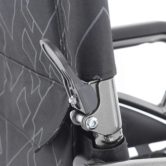 Кресло-коляска электрическая МедМос ТН-802