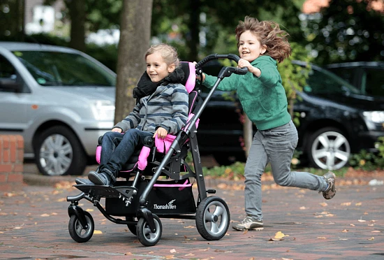 Детская инвалидная кресло-коляска Thomashilfen Tride