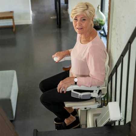 Подъемник для инвалидов HANDICARE 1100