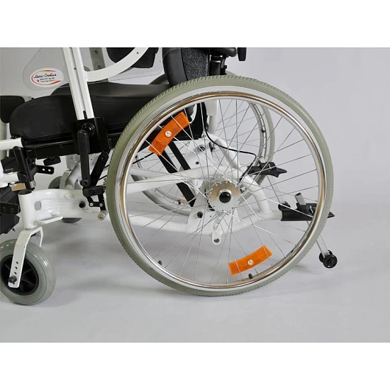 Кресло-коляска c повышенным комфортом 510B