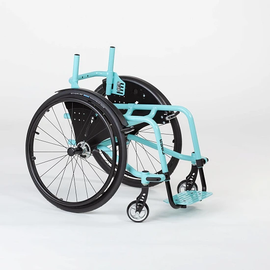 Инвалидное кресло-коляска активного типа для детей и подростков HOGGI CESA