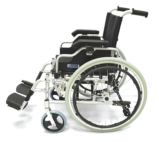 Кресло-коляска инвалидная складная комнатная/прогулочная алюминиевая, вариант исполнения LY-710 903