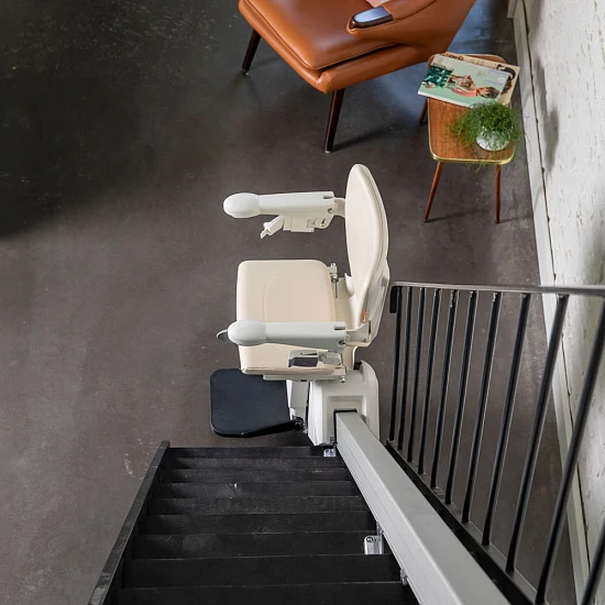 Подъемник для инвалидов HANDICARE 1100