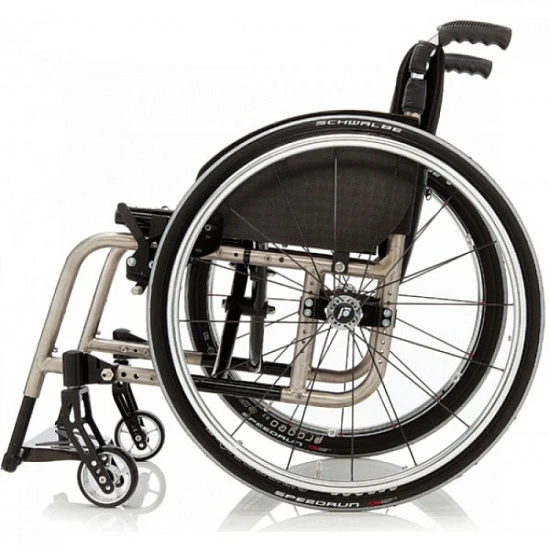 Кресло-коляска с ручным приводом активного типа Progeo Exelle