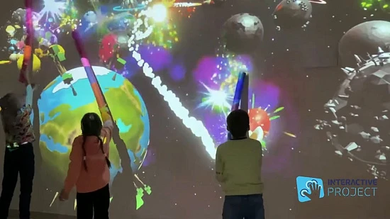 Интерактивная стена "Раскраски" с проектором Interactive Project