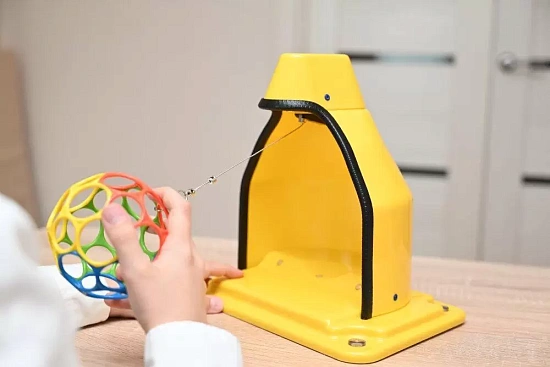 Игра «Вытяни мяч»