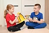 Игра «Вытяни мяч»