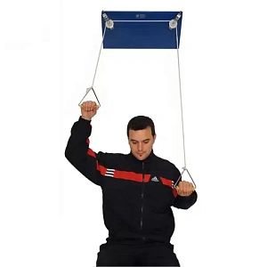 Тренажер для разработки мышц плеча и предплечья